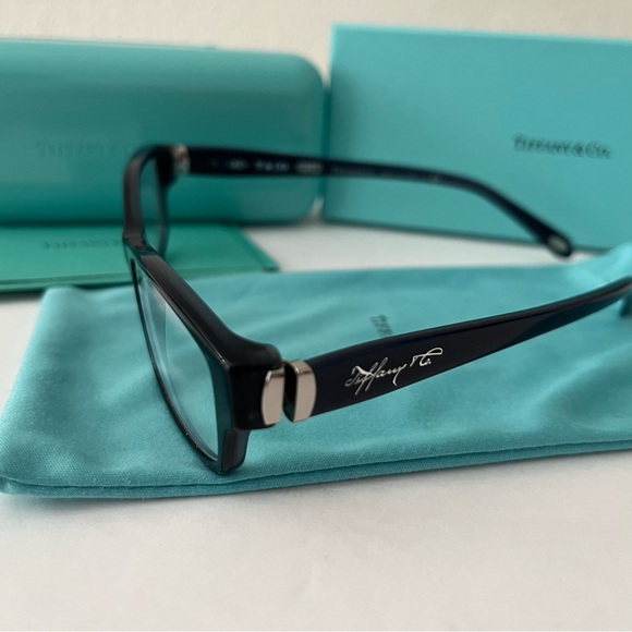 Tiffany & Co. Glasses - Elegant and Timeless - Picture 3 of 9